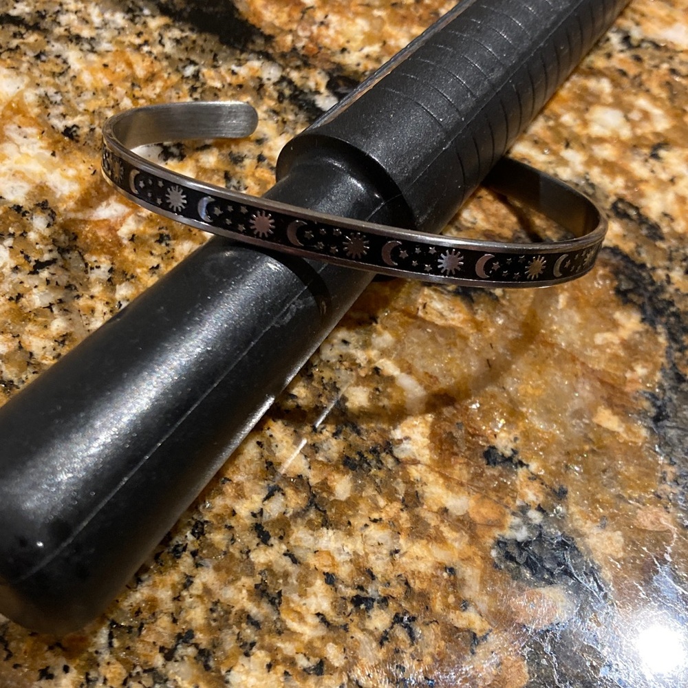 Black Silver Moon Sun Stars Cuff Bangle Bracelet engraving Beautiful Girl